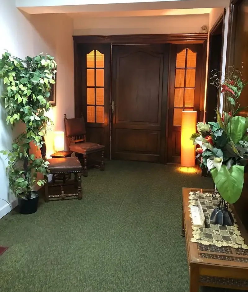 Duplex 8 Rooms for Rent on Ground and First Floor in O Abbas Square