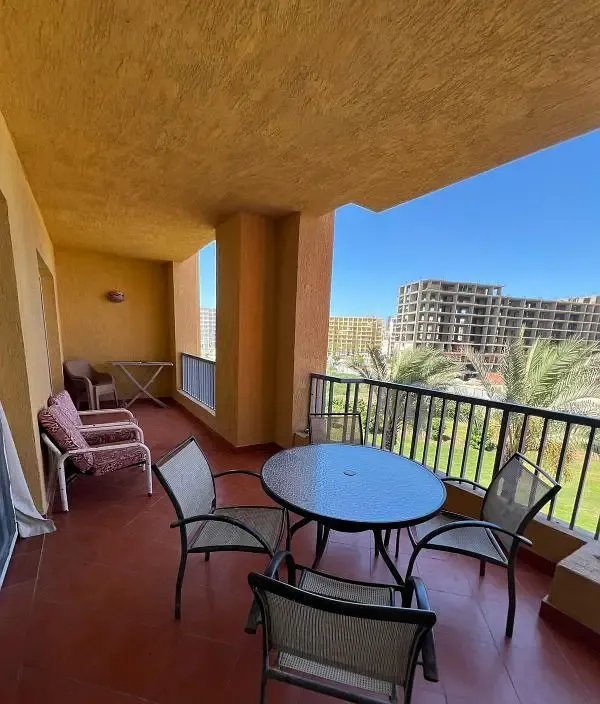Air-conditioned chalet in Porto Golf Marina for rent
