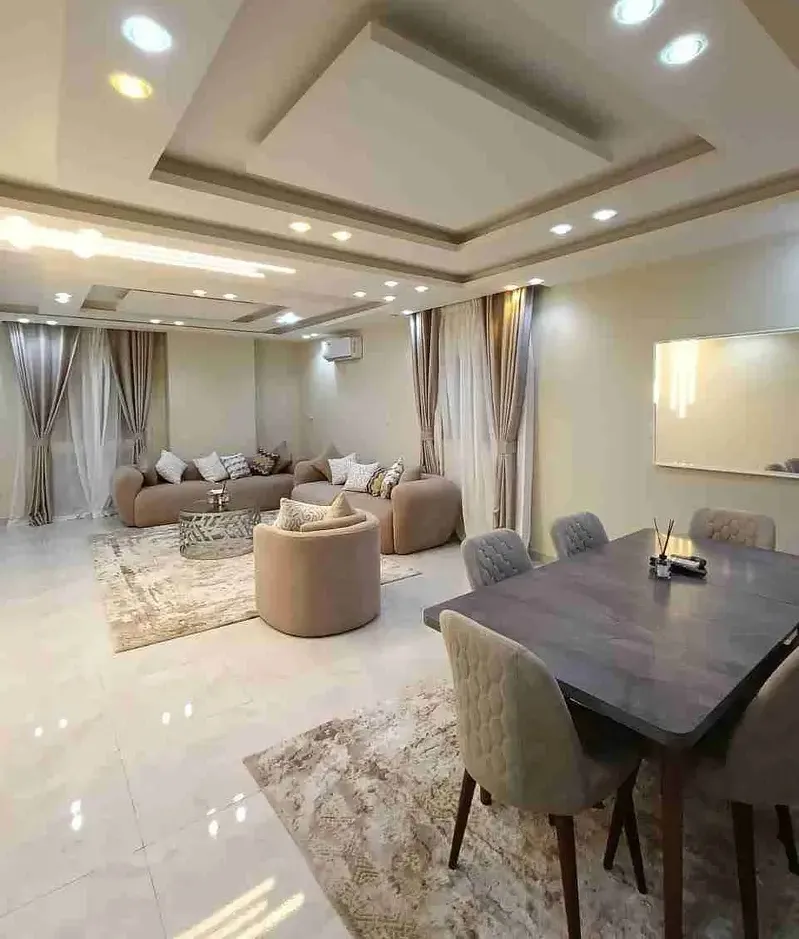 شقة مفروشة للايجار اول سكن الترا سوبر لوكس 200م في مكرم عبيد