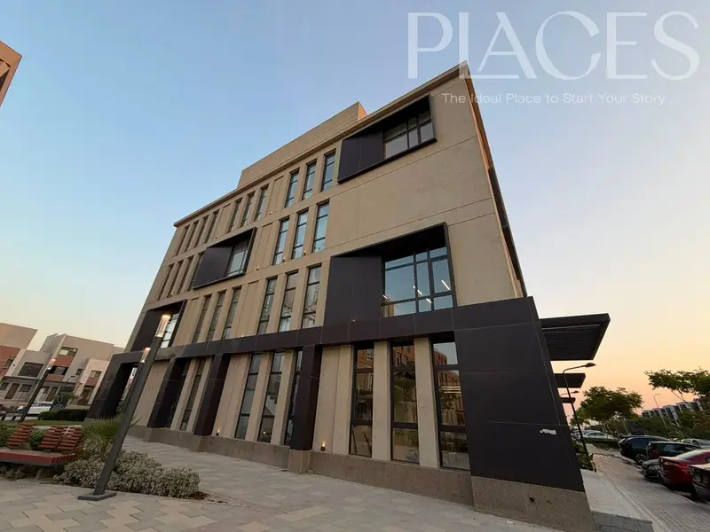 Independent administrative building for rent in Fifth Settlement, District 5