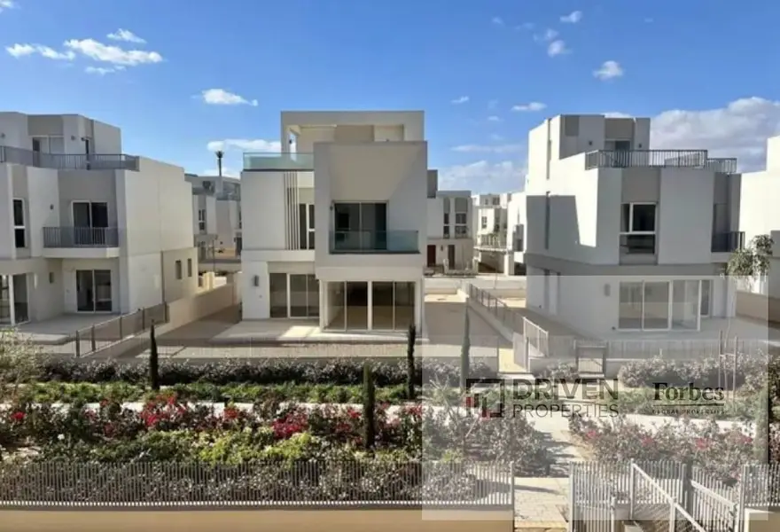 Super Lux Standalone Villa for Rent in Cairo Gate, Sheikh Zayed