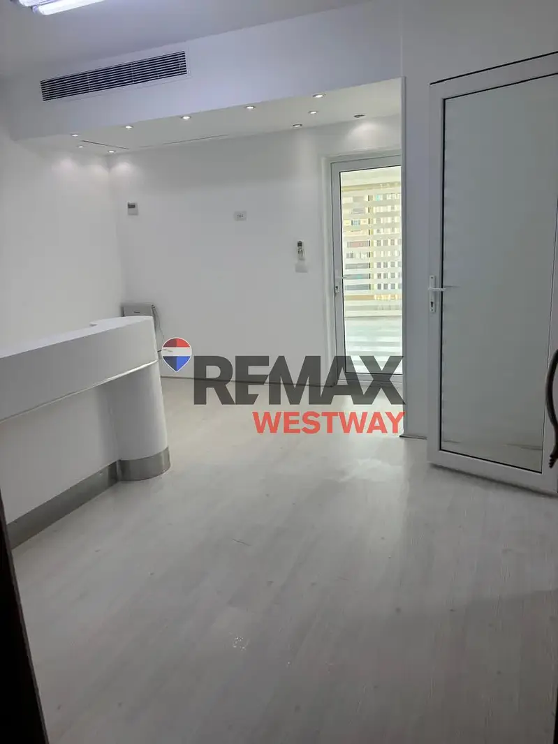 Office for rent in Beverly Hills, Sheikh Zayed
