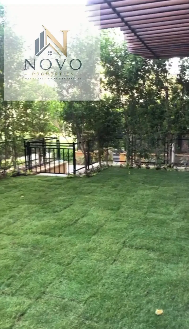 Duplex with private garden for rent in Eastown
