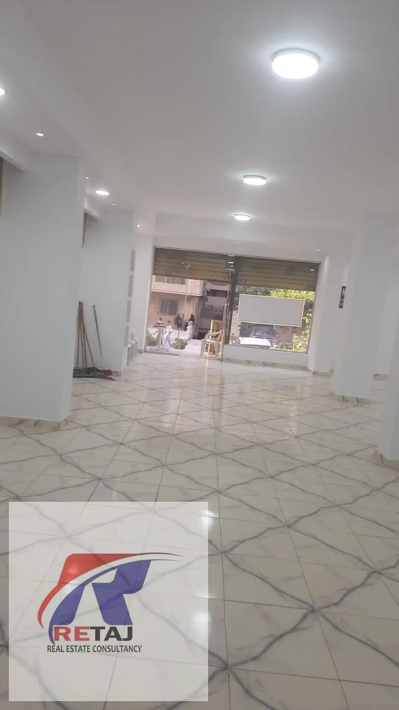 Shop for rent on the corner of Mostafa El Nahas
