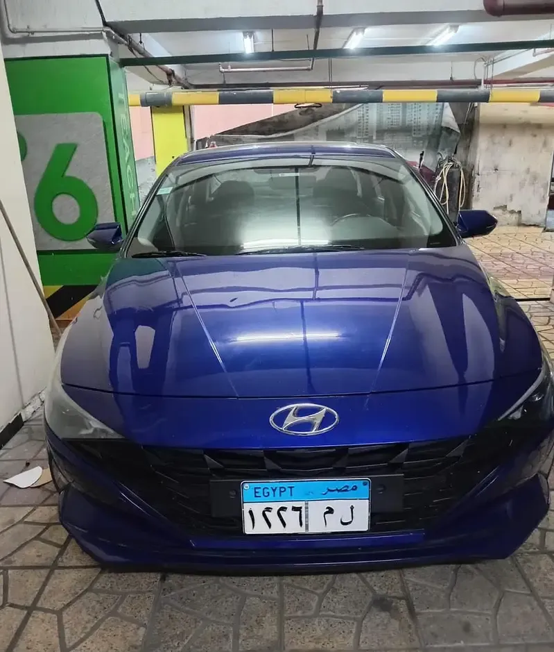 إلنترا CN7 للإيجار
