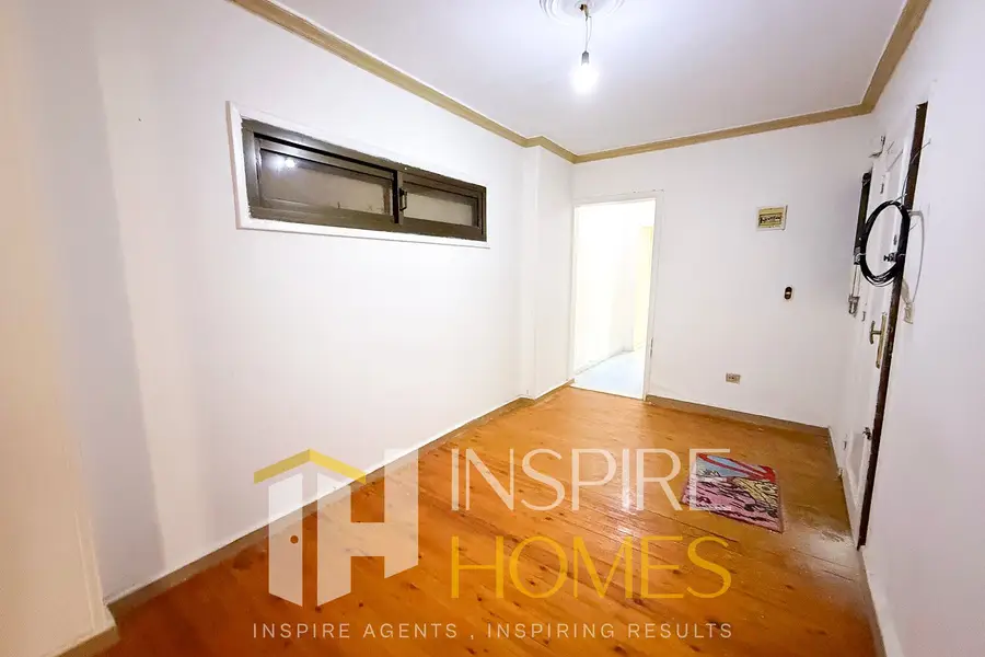 Apartment 125sqm for rent in Gianaclis directly on the tram at a special price