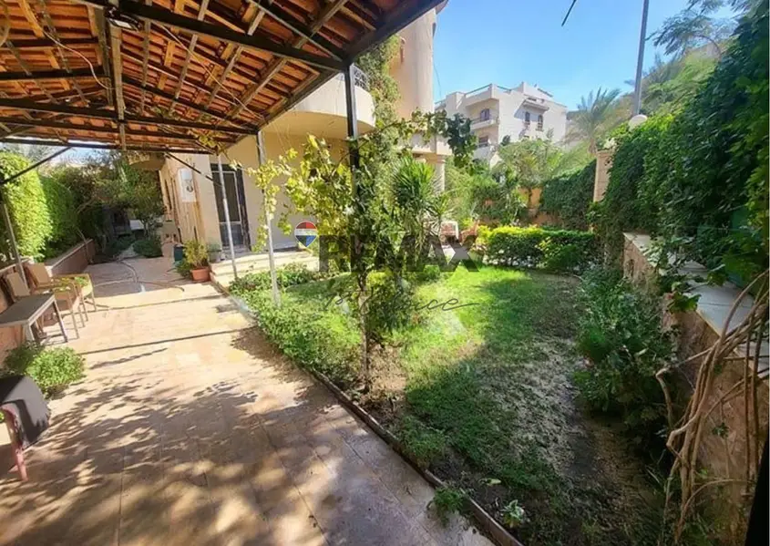 Luxury standalone villa for rent in Zizinia Compound