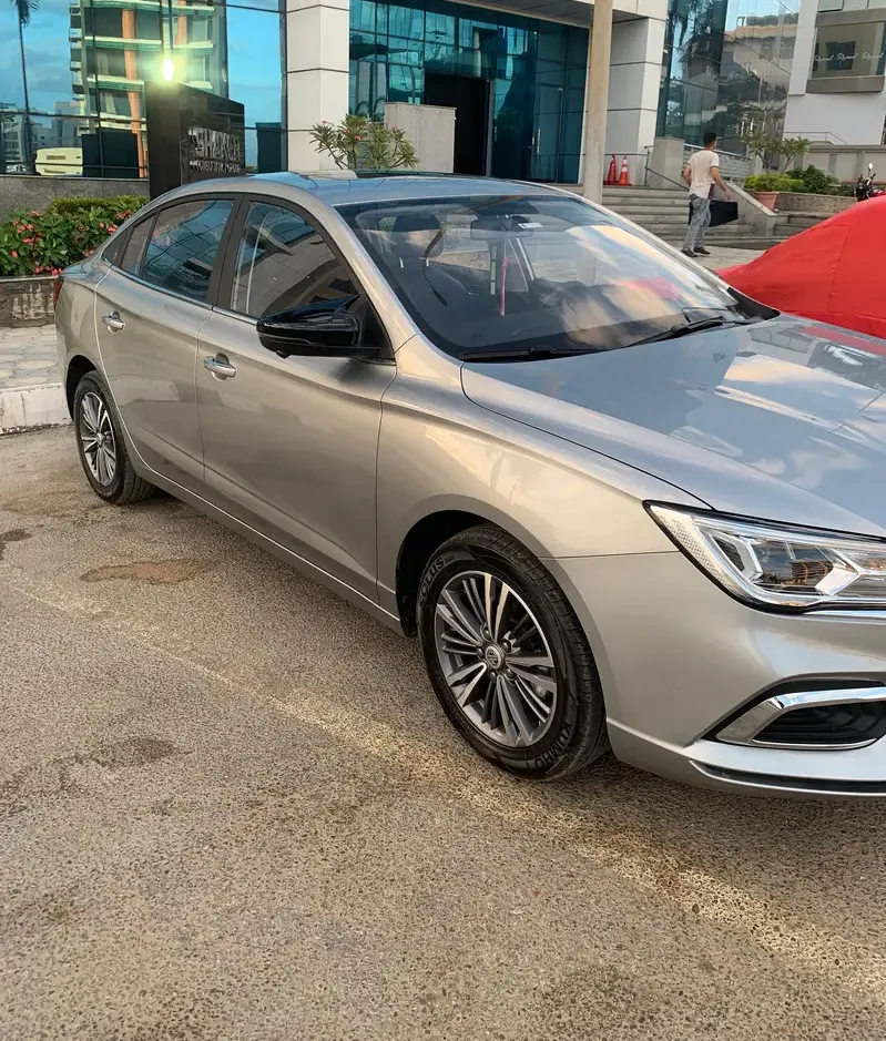 Car for daily, weekly, and monthly rent