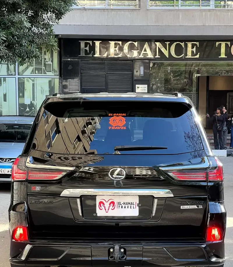 لكزس LX570 موديل 2021 للايجار