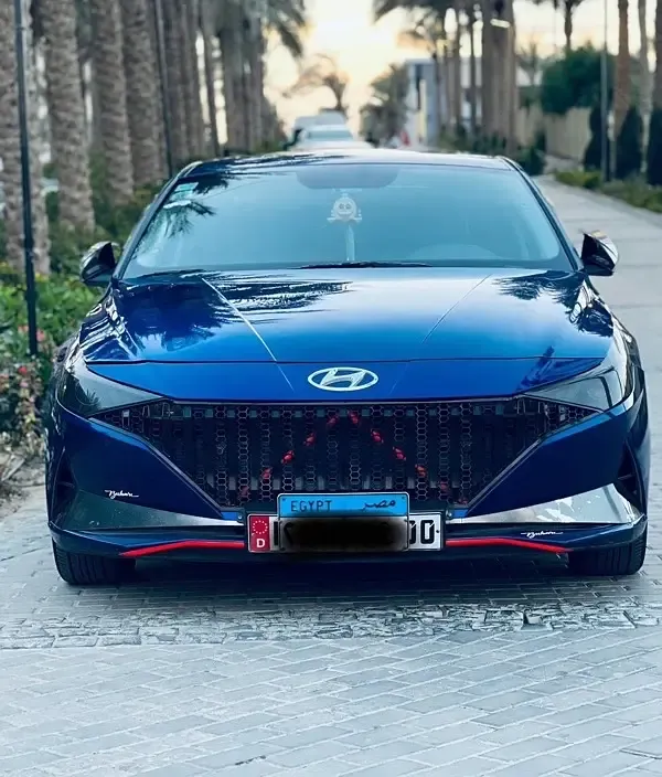 هيونداي النترا CN7 للإيجار