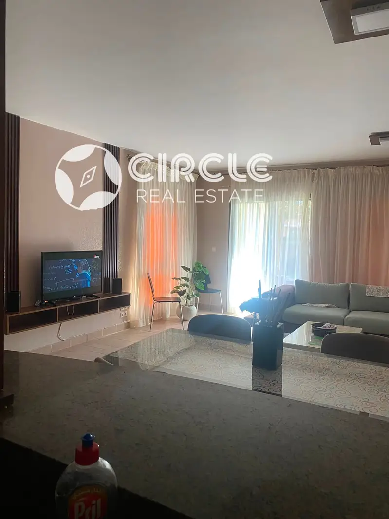 Ground floor chalet 150sqm with 60sqm garden for rent in Marassi Catania
