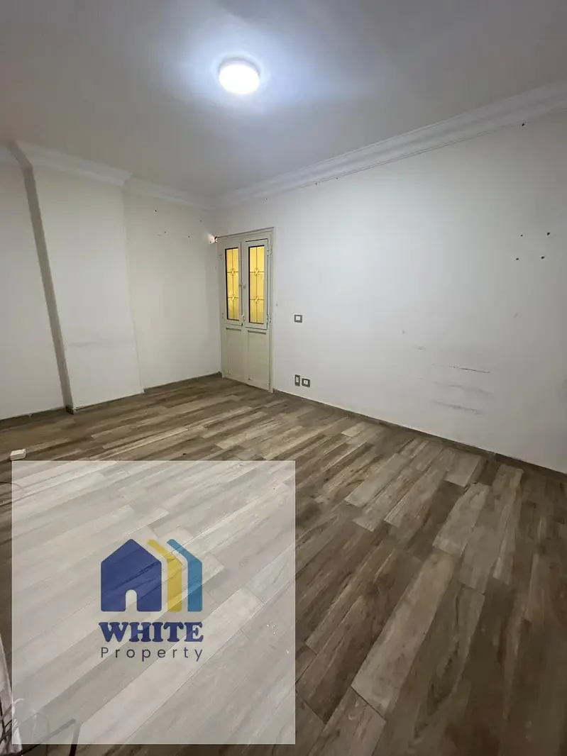 Administrative office for rent in Mohandessin near Ahmed Abdel Aziz Street