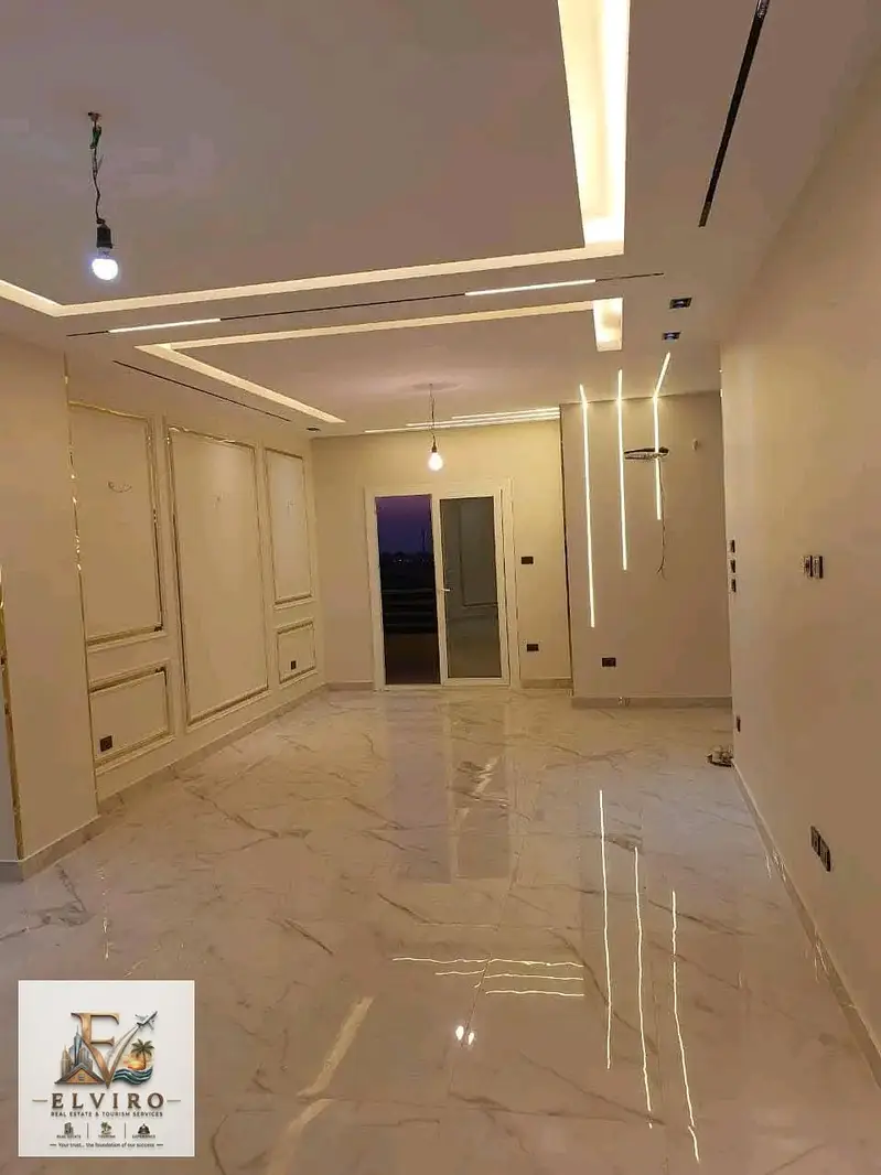 شقة ألترا سوبر لوكس أول سكن للإيجار في اللوتس الشمالية
