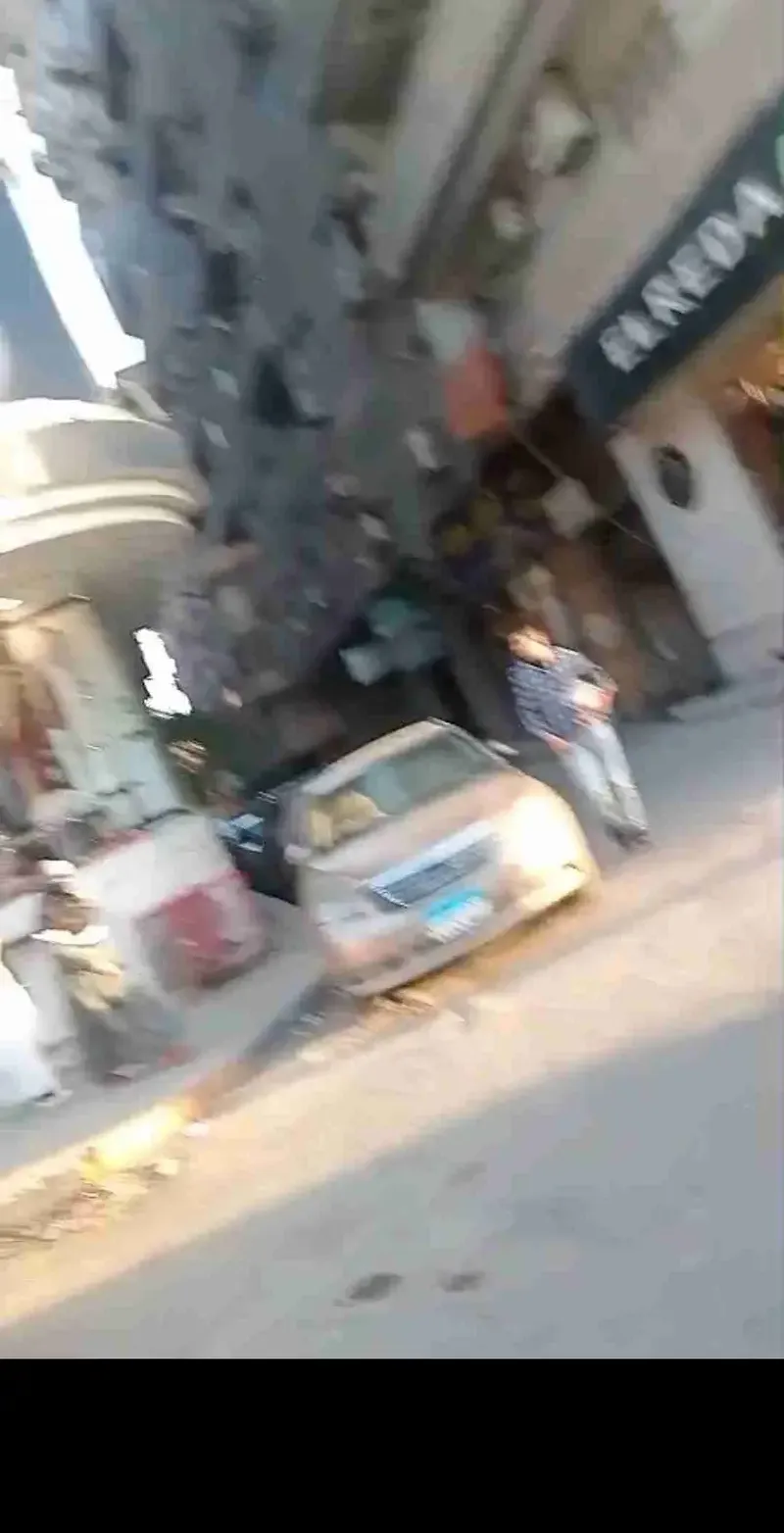 عقار كامل 3 شقق للايجار شارع تجاري بالجيزة