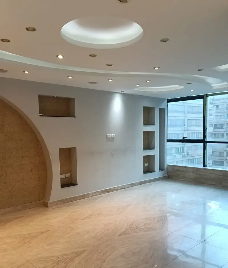 Administrative headquarters 150 sqm, ultra super lux finishing in Zahraa Al Maadi