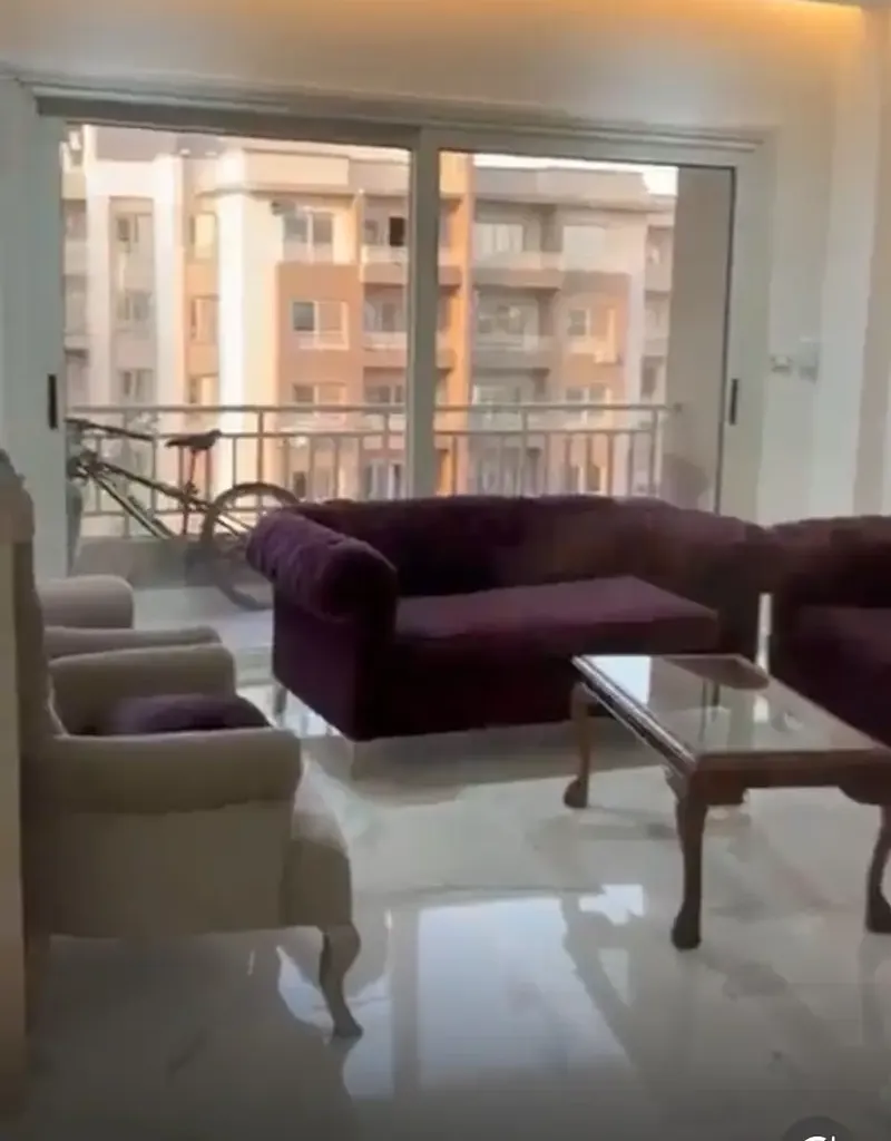 شقة للإيجار