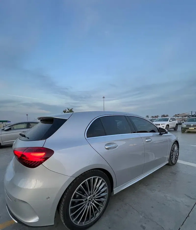 مرسيدس A200 AMG موديل 2024 للايجار