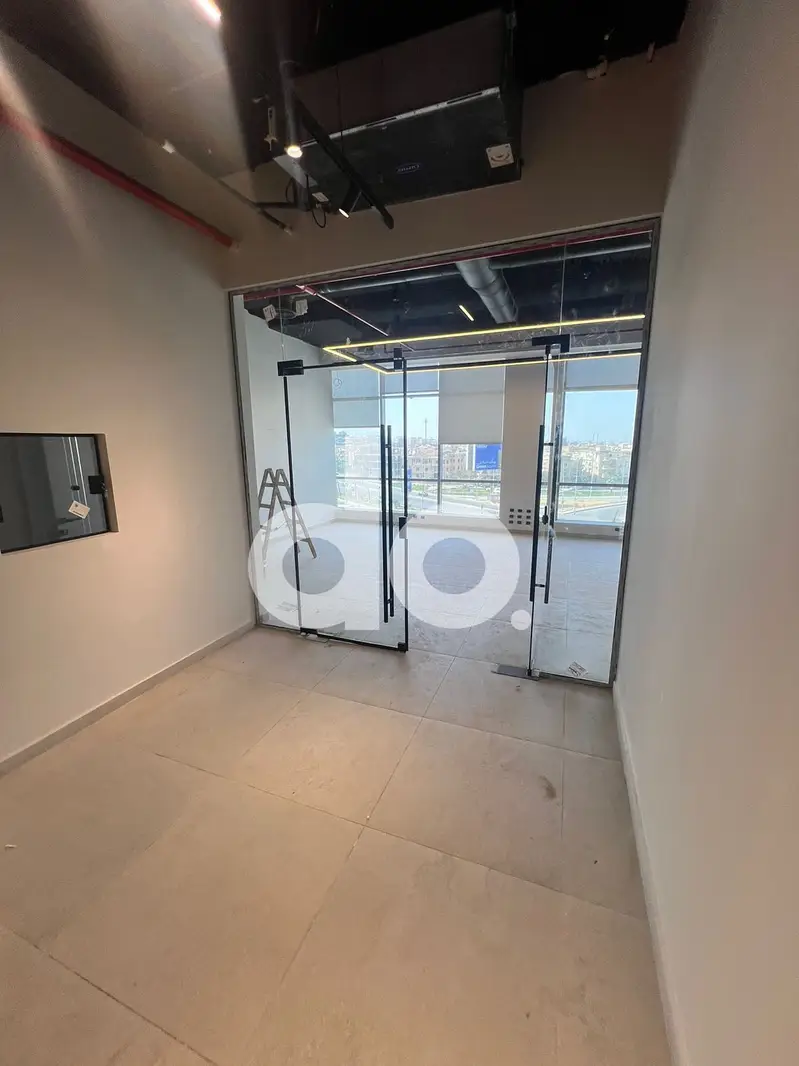 Administrative office for rent 550 sqm on Mostafa Kamel Axis