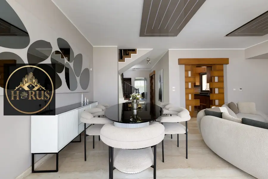 Fully furnished townhouse for rent in Sheikh Zayed