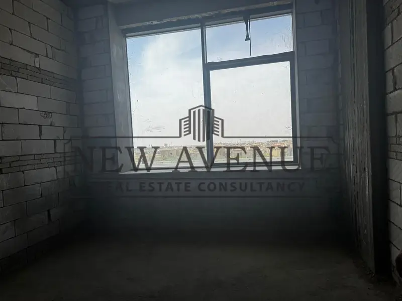 Office for rent in Lake View with an area of 315 sqm