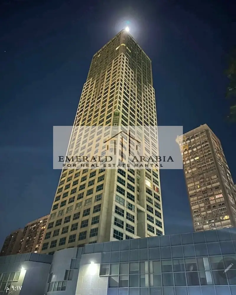 مسطح إداري مميز للإيجار بالمعادي 450 متر