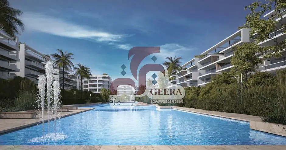 شقة بجاردن في كمبوند Lake View Residence بالتجمع الخامس
