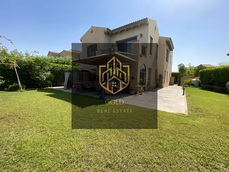 Independent villa for rent in Mivida - Emaar