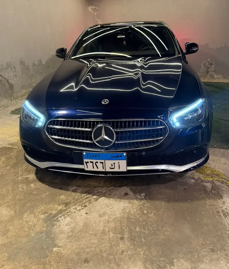 مرسيدس E200 للايجار اليومي