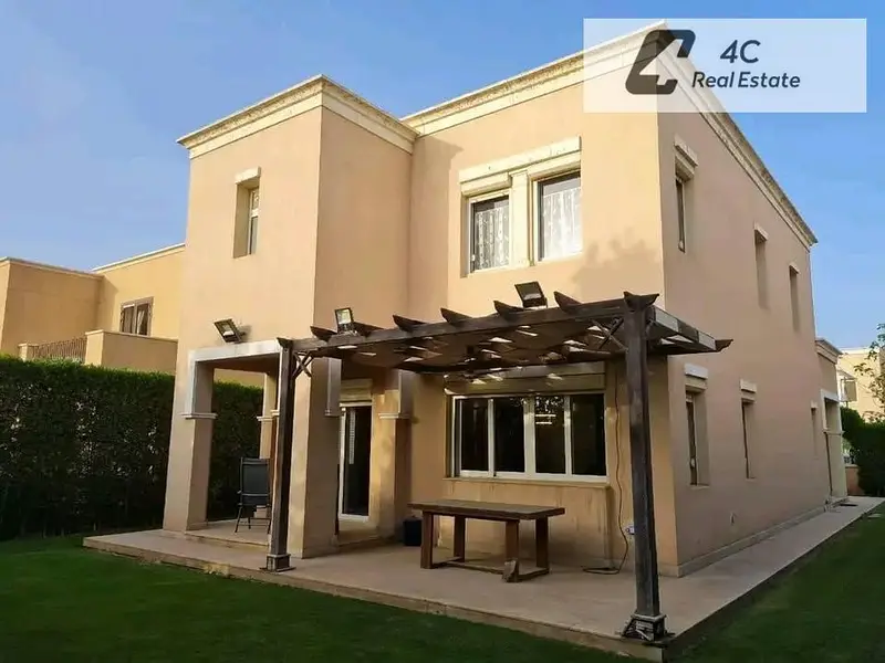 Fully furnished villa with private pool for rent in Mivida, New Cairo