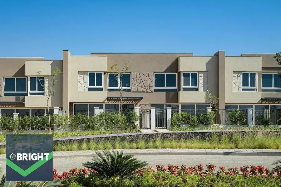 Townhouse corner villa, finished with furniture, in Badya Palm Hills