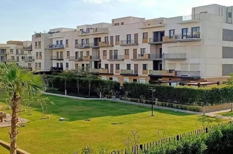 Apartment for rent in Courtyards Sodic Zayed