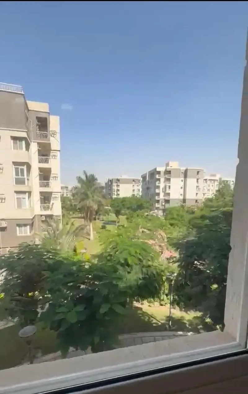 شقة للإيجار في مدينتي B10 فيو جاردن سوبر لوكس