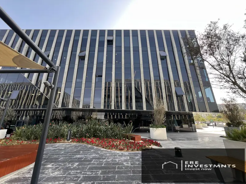 Furnished office for rent in SODIC Eastown, New Cairo