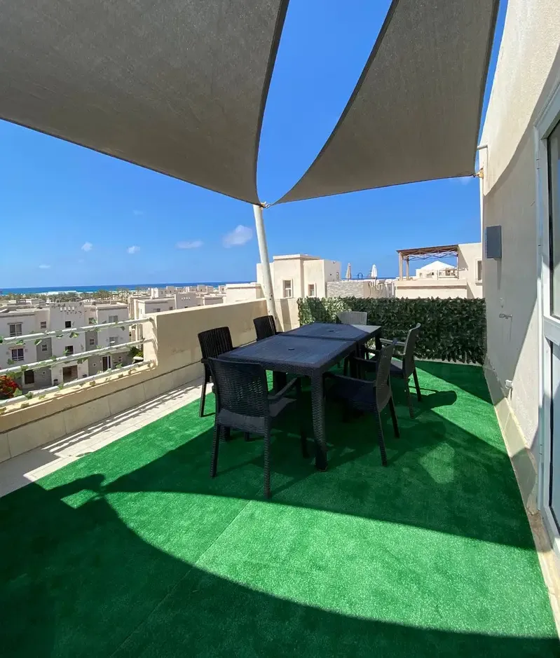 Distinct duplex in Amwaj | Private roof and modern furniture