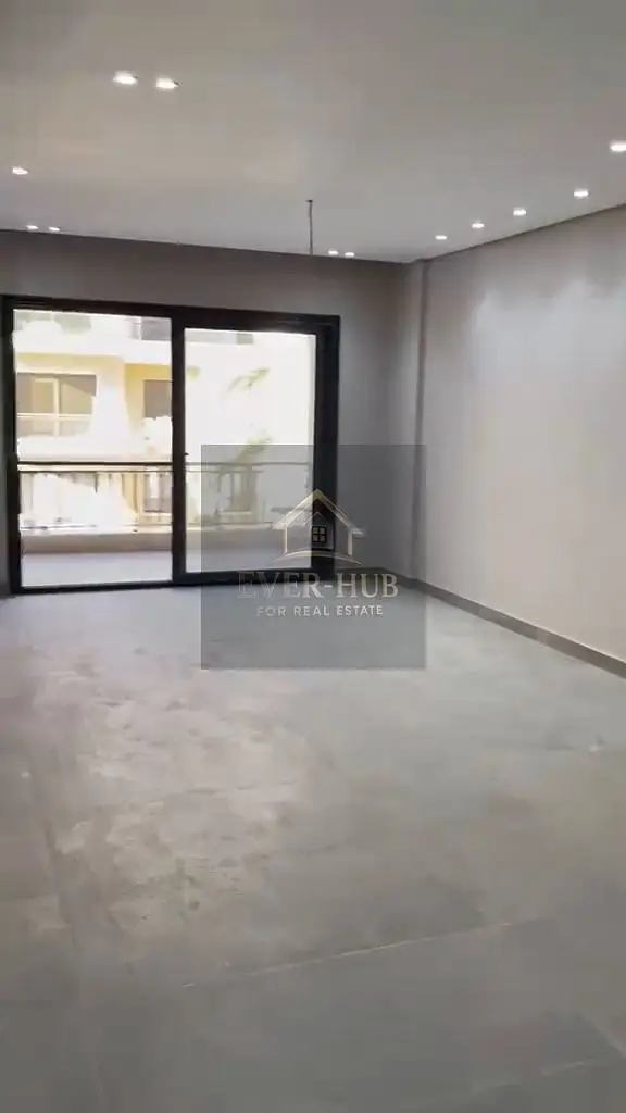 Apartment for rent in Village West Compound, Sheikh Zayed | 164 sqm | 3 Rooms | 3 Bathrooms