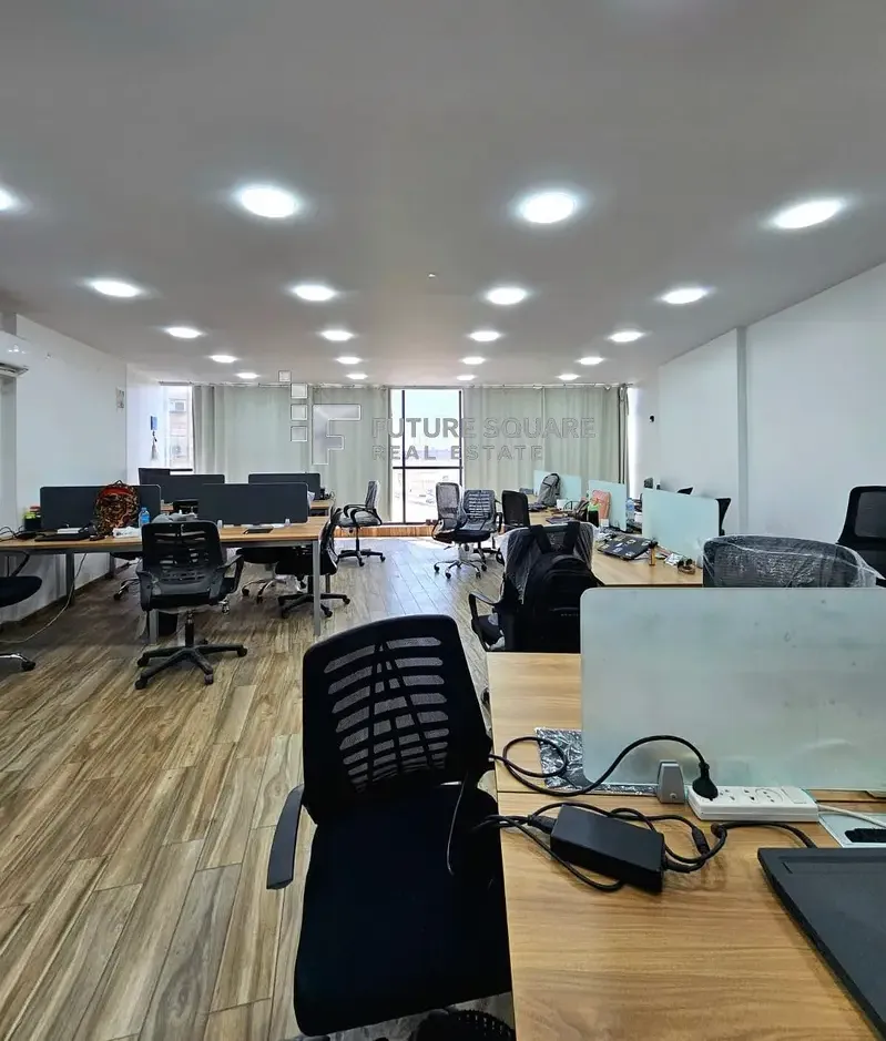 Office for rent 100sqm air-conditioned in Rehana Plaza - Zahraa El Maadi
