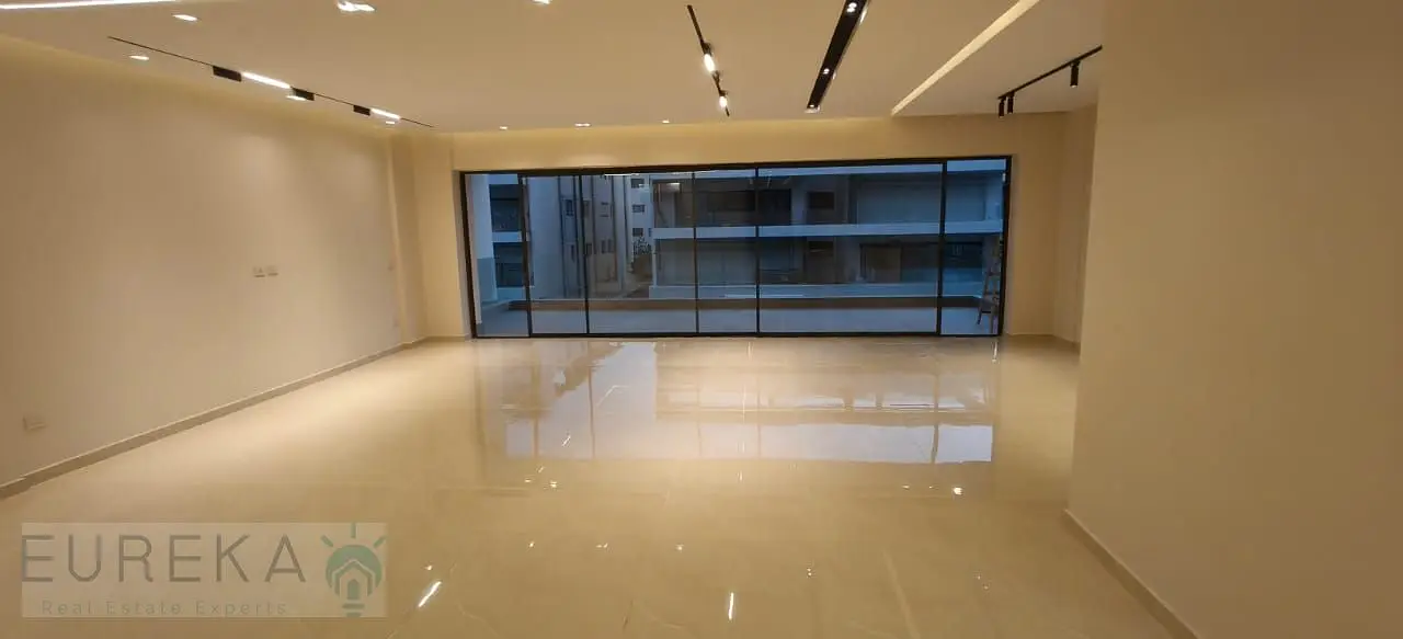 Apartment for rent in Lake View