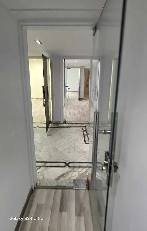 Administrative office for rent 700 sqm in Heliopolis