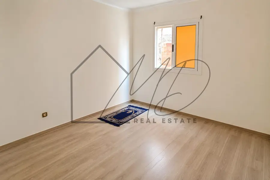 Apartment for rent in Smouha 177 sqm