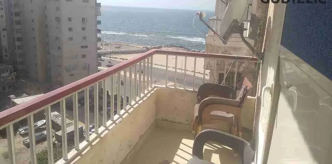 شقة مفروشة للإيجار في ميامي فيو مباشر على البحر
