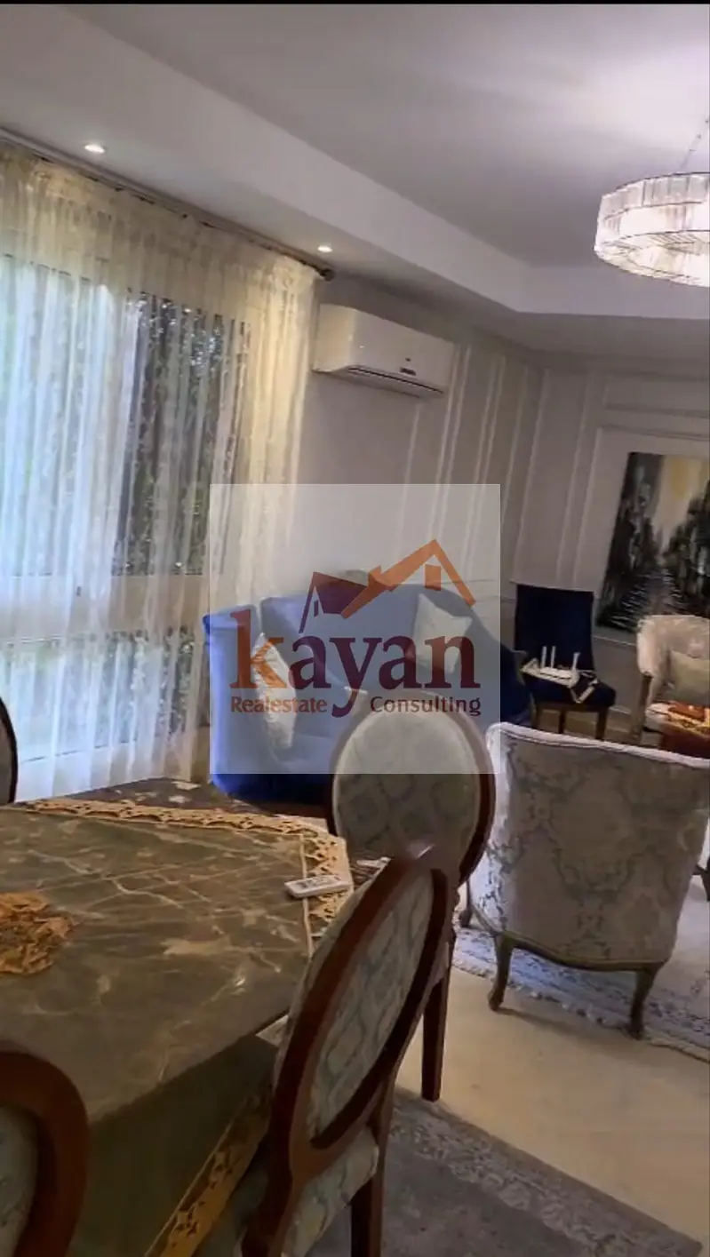Ground floor duplex with garden for rent in Uptown Cairo