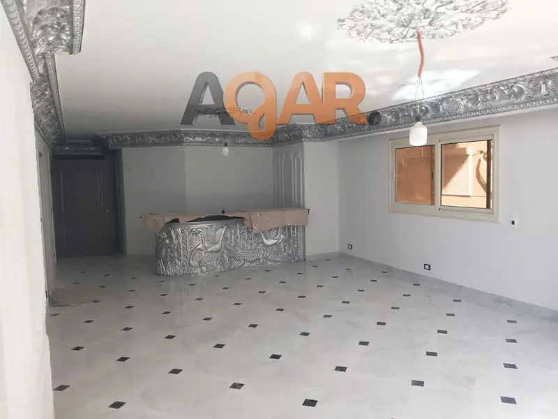 Licensed office for rent, 250 sqm, on Mostafa El-Nahas Street