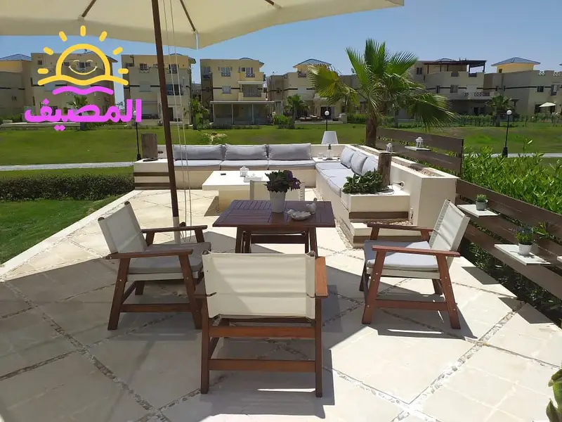 Elegant 6-bedroom villa with garden in Stella Sidi Abdel Rahman