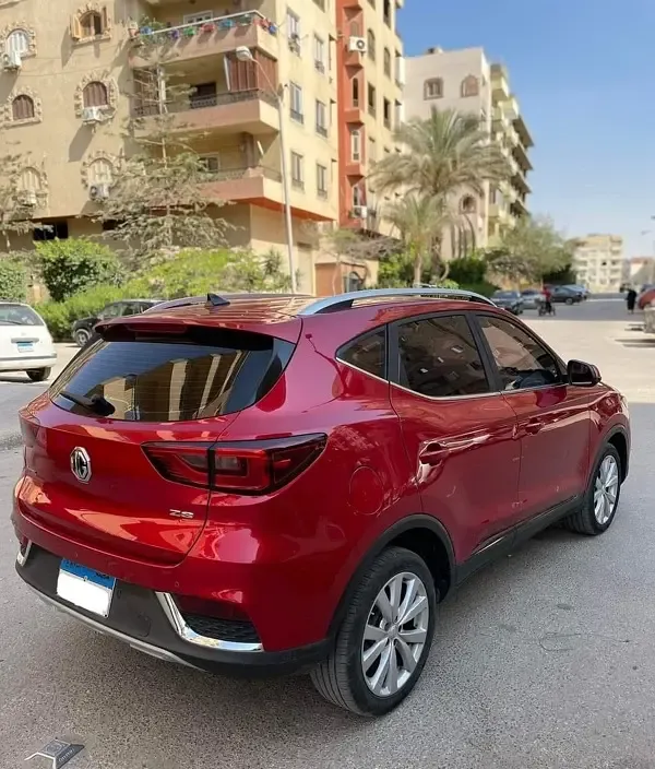 MG ZS للايجار بسائق و بدون سائق