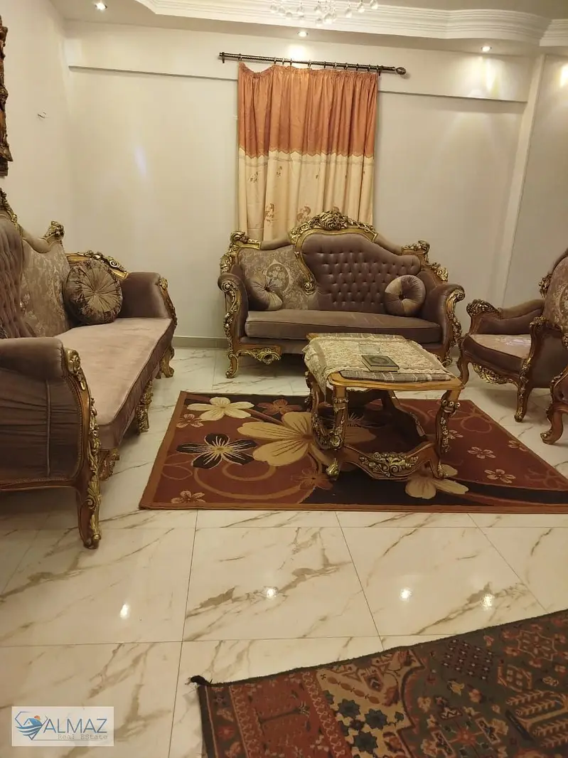شقة مفروشة مكيفة للإيجار بالبنفسج عمارات التجمع الأول
