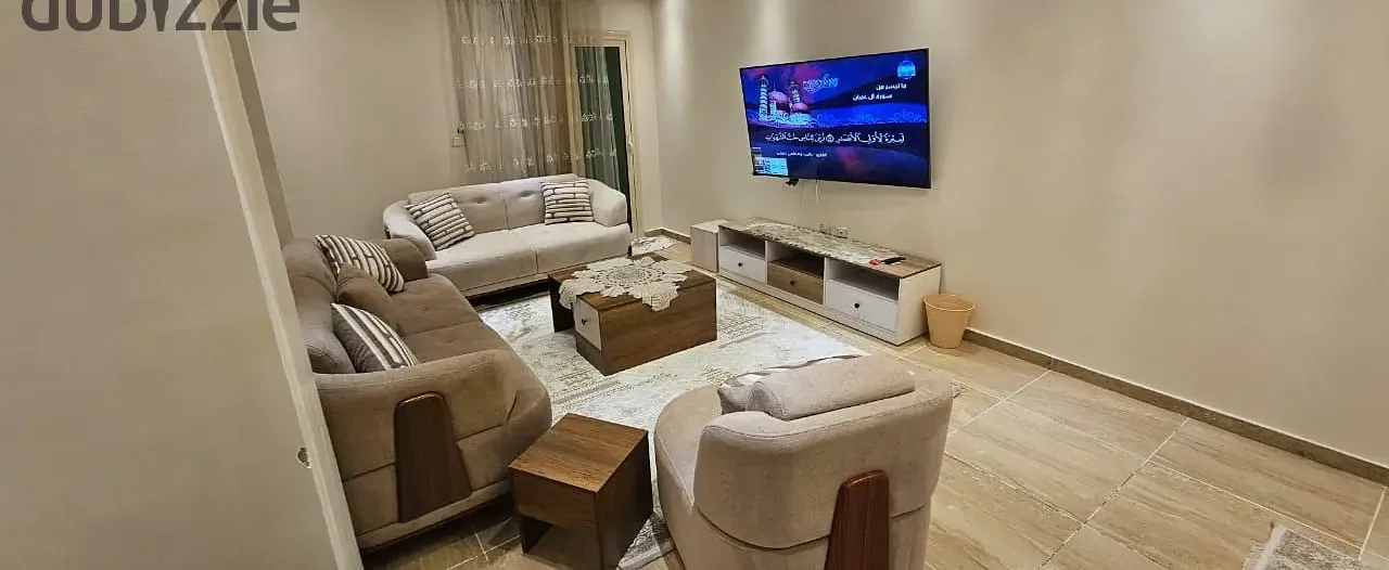 شقة مفروشة أول سكن 3 غرف في مدينة نصر