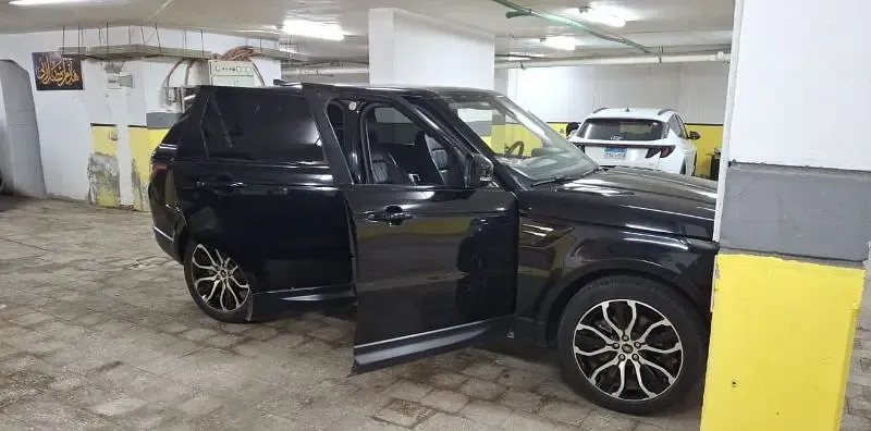 رينج روفر سبورت موديل 2022 للايجار