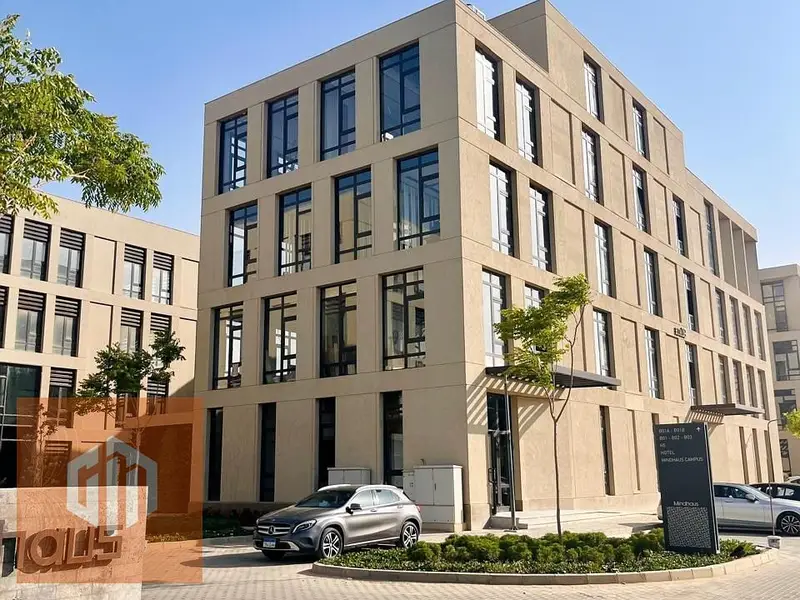 مبنى إداري 2480م للايجار في District 5 - التجمع الخامس