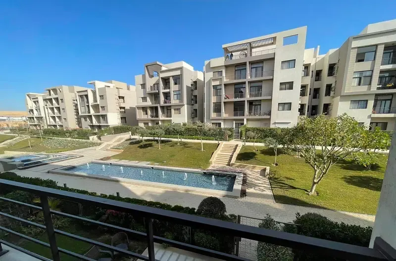 Apartment for rent in Fifth Square Compound, New Cairo