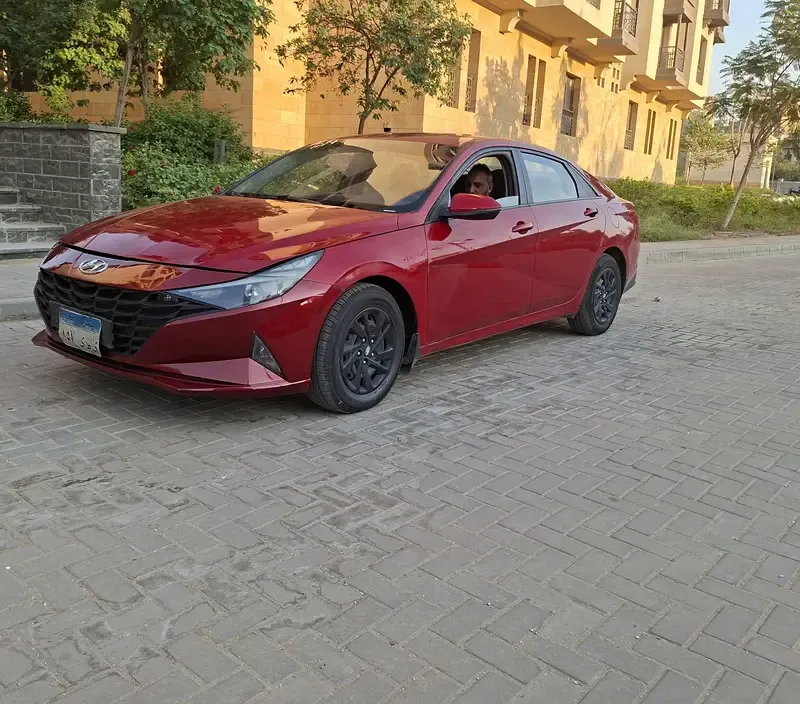 هيونداي النترا CN7 للايجار